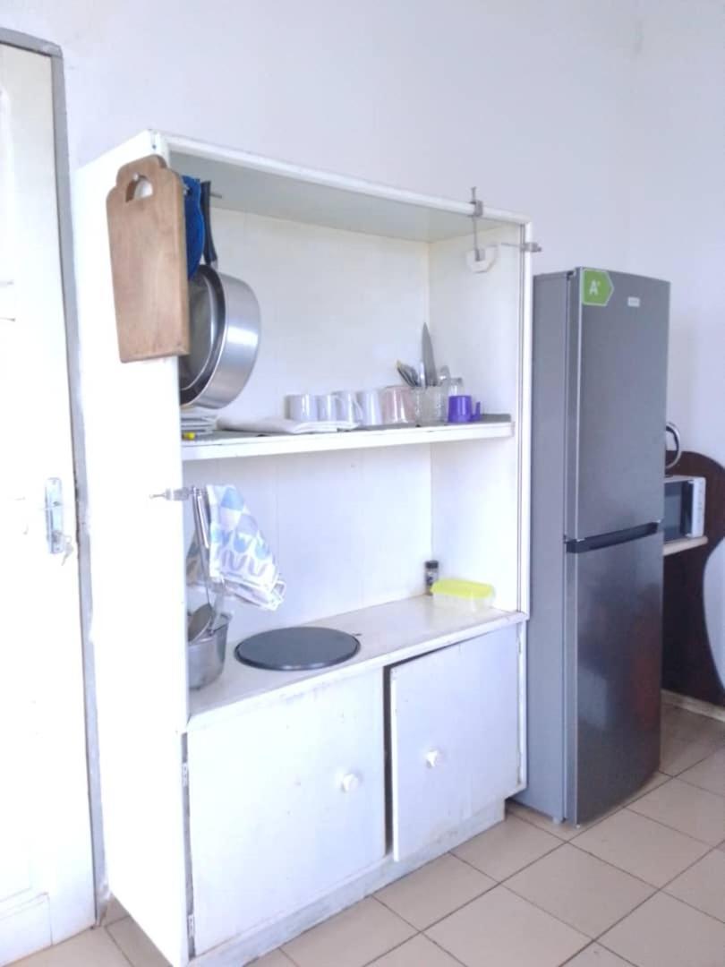Appart Meuble Le Dakota Yaounde Ngoại thất bức ảnh
