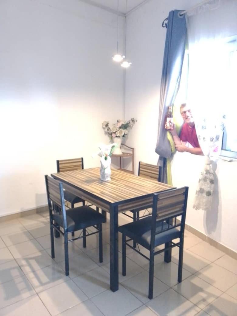Appart Meuble Le Dakota Yaounde Ngoại thất bức ảnh
