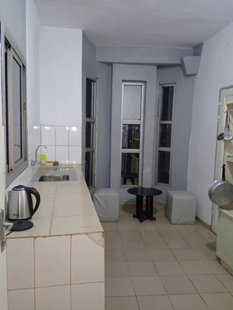 Appart Meuble Le Dakota Yaounde Ngoại thất bức ảnh