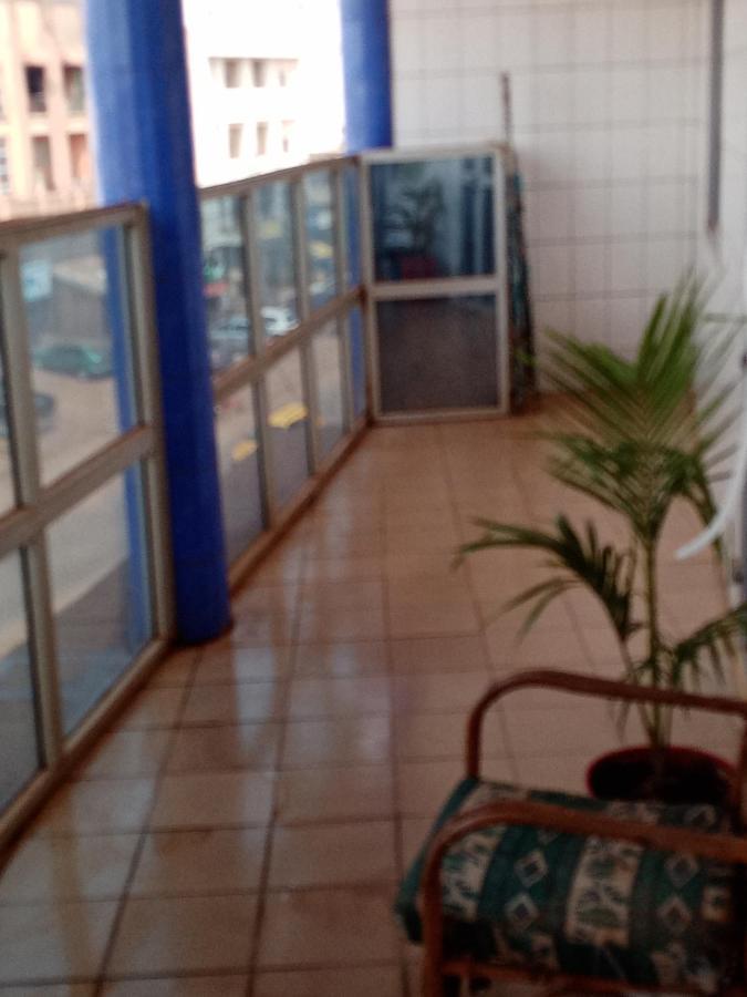 Appart Meuble Le Dakota Yaounde Ngoại thất bức ảnh